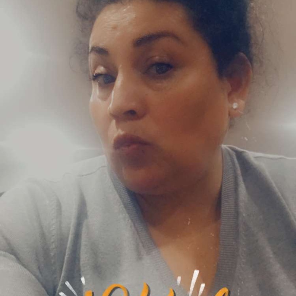 Meet your Posher, Clementina